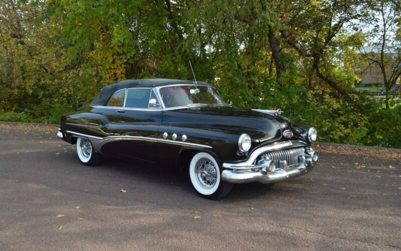 Buick_super_eight